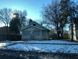 Pre-foreclosure in  ROSE AVE E Saint Paul, MN 55106