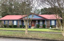 Pre-foreclosure in  PRINCESS HELEN RD Mobile, AL 36618