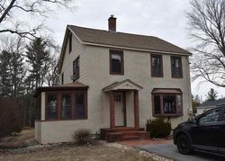 Pre-foreclosure in  HIGHLAND ST Hudson, NH 03051