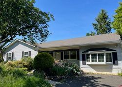 Pre-foreclosure in  FREEHOLD ENGLISHTOWN RD Freehold, NJ 07728