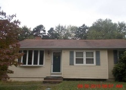 Pre-foreclosure in  NORTH DR Clementon, NJ 08021