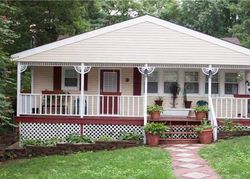 Pre-foreclosure in  PINEDALE AVE Farmingville, NY 11738