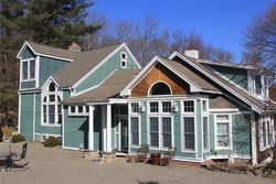 Pre-foreclosure in  COUNTRY CLUB RD Endicott, NY 13760