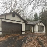 Pre-foreclosure Listing in ENE RD MODENA, NY 12548