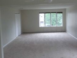Pre-foreclosure in  SOUTH ST Fort Lee, NJ 07024