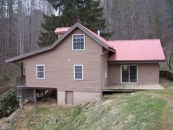 Pre-foreclosure Listing in WILLOW CREEK RD BURNSVILLE, NC 28714