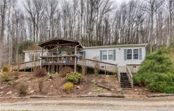 Pre-foreclosure in  LAMB MOUNTAIN RD Hendersonville, NC 28792