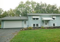 Pre-foreclosure in  S COLONIAL DR Cortland, OH 44410