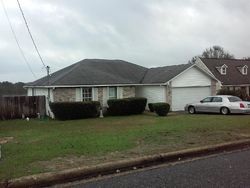 Pre-foreclosure in  TRENTON AVE Crestview, FL 32539