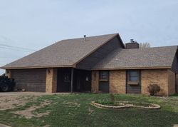 Pre-foreclosure in  WILLOW CREEK CIR Enid, OK 73703