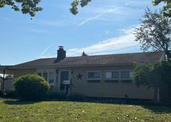 Pre-foreclosure in  ORANGEWOOD DR Levittown, PA 19057