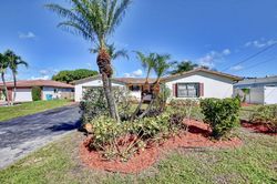 Pre-foreclosure in  SW 25TH AVE Boynton Beach, FL 33426