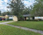Pre-foreclosure in  FOXWOOD DR Lutz, FL 33549