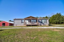 Pre-foreclosure in  COUNTY ROAD 164 Anderson, AL 35610