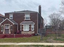 Pre-foreclosure in  DESOTO ST Detroit, MI 48238