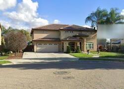 Pre-foreclosure in  MARIGOLD CT Dinuba, CA 93618