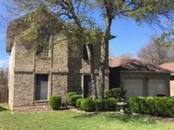 Pre-foreclosure in  LOWESWATER LN Austin, TX 78754