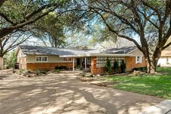 Pre-foreclosure in  WHITMAN AVE Fort Worth, TX 76133