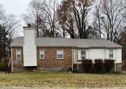 Pre-foreclosure Listing in HUNTERS POINT LN HERMITAGE, TN 37076