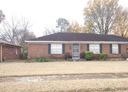 Pre-foreclosure in  SUMMERVIEW AVE Memphis, TN 38118