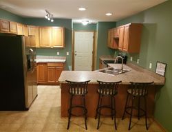 Pre-foreclosure in  WAKEFIELD DR Akron, OH 44320