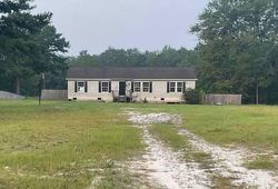 Pre-foreclosure in  OLD ENGLISH RD Lugoff, SC 29078