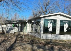 Pre-foreclosure in  WALTER AVE Granite City, IL 62040