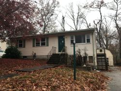 Pre-foreclosure in  TALL OAKS CT Johnston, RI 02919