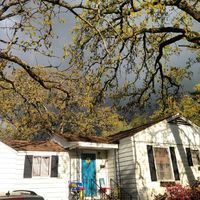 Pre-foreclosure in  S OAK ST Little Rock, AR 72205
