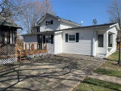 Pre-foreclosure in  S MERCER ST Linesville, PA 16424
