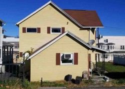 Pre-foreclosure in  FALLBROOK ST Carbondale, PA 18407