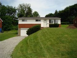 Pre-foreclosure in  HEARTWOOD DR Monroeville, PA 15146