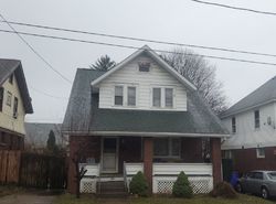 Pre-foreclosure in  JACKSON AVE Erie, PA 16504