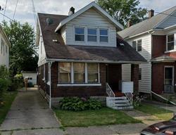 Pre-foreclosure in  E 31ST ST Erie, PA 16504