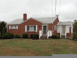 Pre-foreclosure in  W MCMURRAY RD Canonsburg, PA 15317