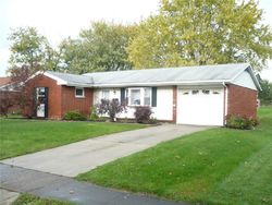 Pre-foreclosure in  FAIR OAKS DR Sidney, OH 45365