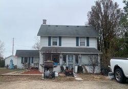 Pre-foreclosure Listing in N 3RD ST OAK HARBOR, OH 43449