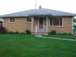 Pre-foreclosure in  283RD ST Toledo, OH 43611