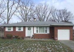 Pre-foreclosure in  PROUTY AVE Toledo, OH 43609