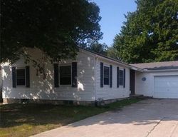 Pre-foreclosure in  FERNDALE AVE Vermilion, OH 44089