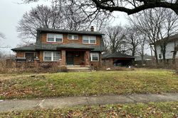 Pre-foreclosure in  OTTERBEIN AVE Dayton, OH 45406