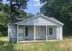 Pre-foreclosure Listing in HILLTOP ST HUDSON, NC 28638