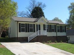 Pre-foreclosure in  TERRACE DR Kannapolis, NC 28083