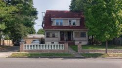 Pre-foreclosure in  FRANKLIN ST Bloomfield, NJ 07003