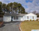 Pre-foreclosure Listing in WADING RIVER HOLLOW RD MIDDLE ISLAND, NY 11953