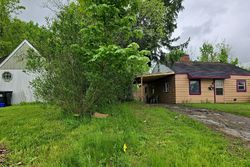 Pre-foreclosure in  E COLVIN ST Syracuse, NY 13210