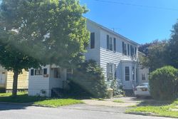 Pre-foreclosure Listing in N MARKET ST JOHNSTOWN, NY 12095