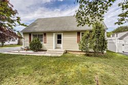Pre-foreclosure in  RUMSON RD Rochester, NY 14616