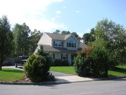 Pre-foreclosure in  SOMMERSET DR Yaphank, NY 11980