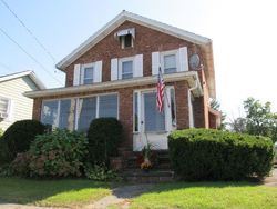 Pre-foreclosure in  GLASCO TPKE Saugerties, NY 12477